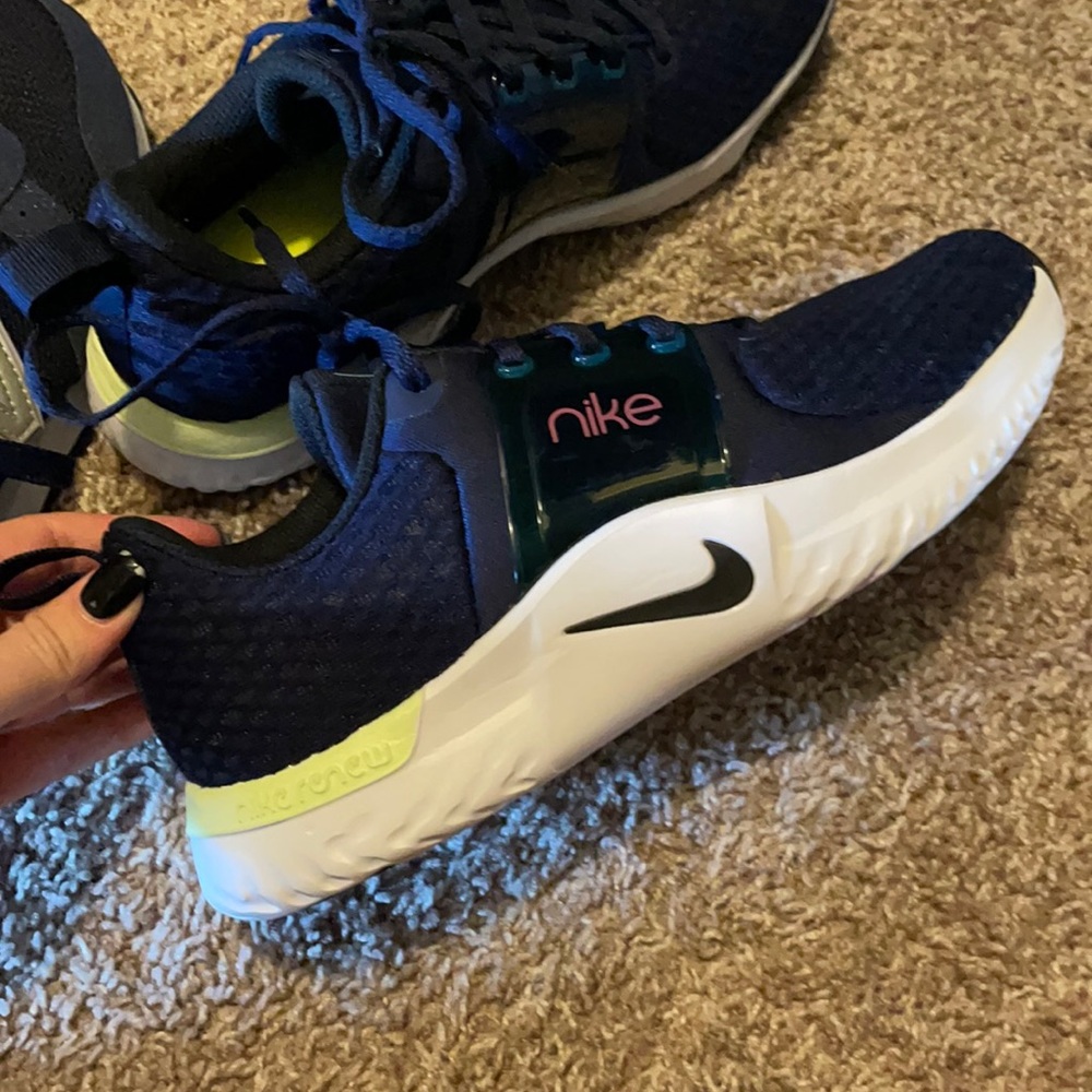Nike shoes